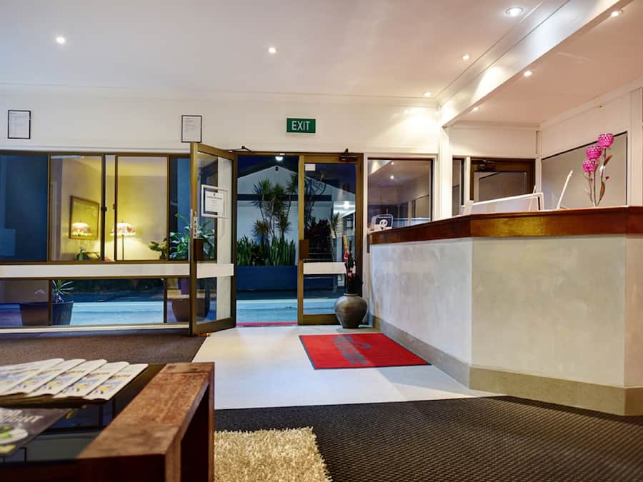 Mostrador de check-in y check-out