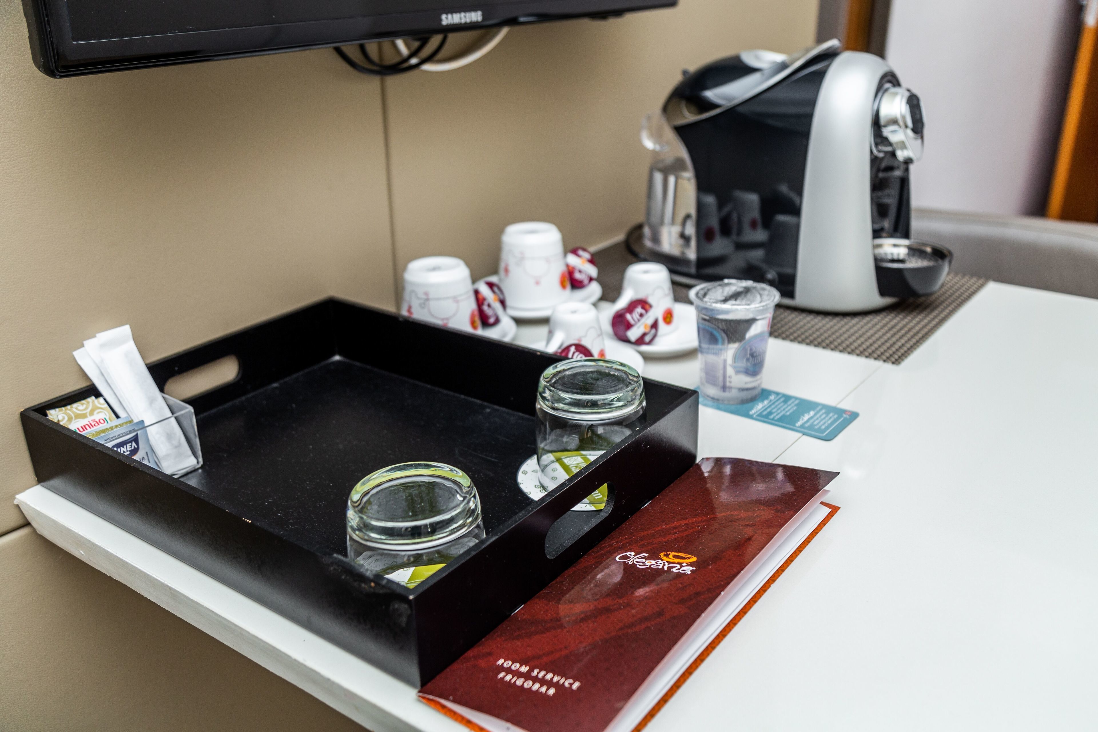 deluxe double room | 1 bedroom, minibar, in-room safe, desk