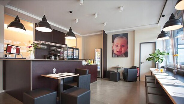 Daily continental breakfast for a fee - Aparion Apartaments Hamburg (Hamburg)