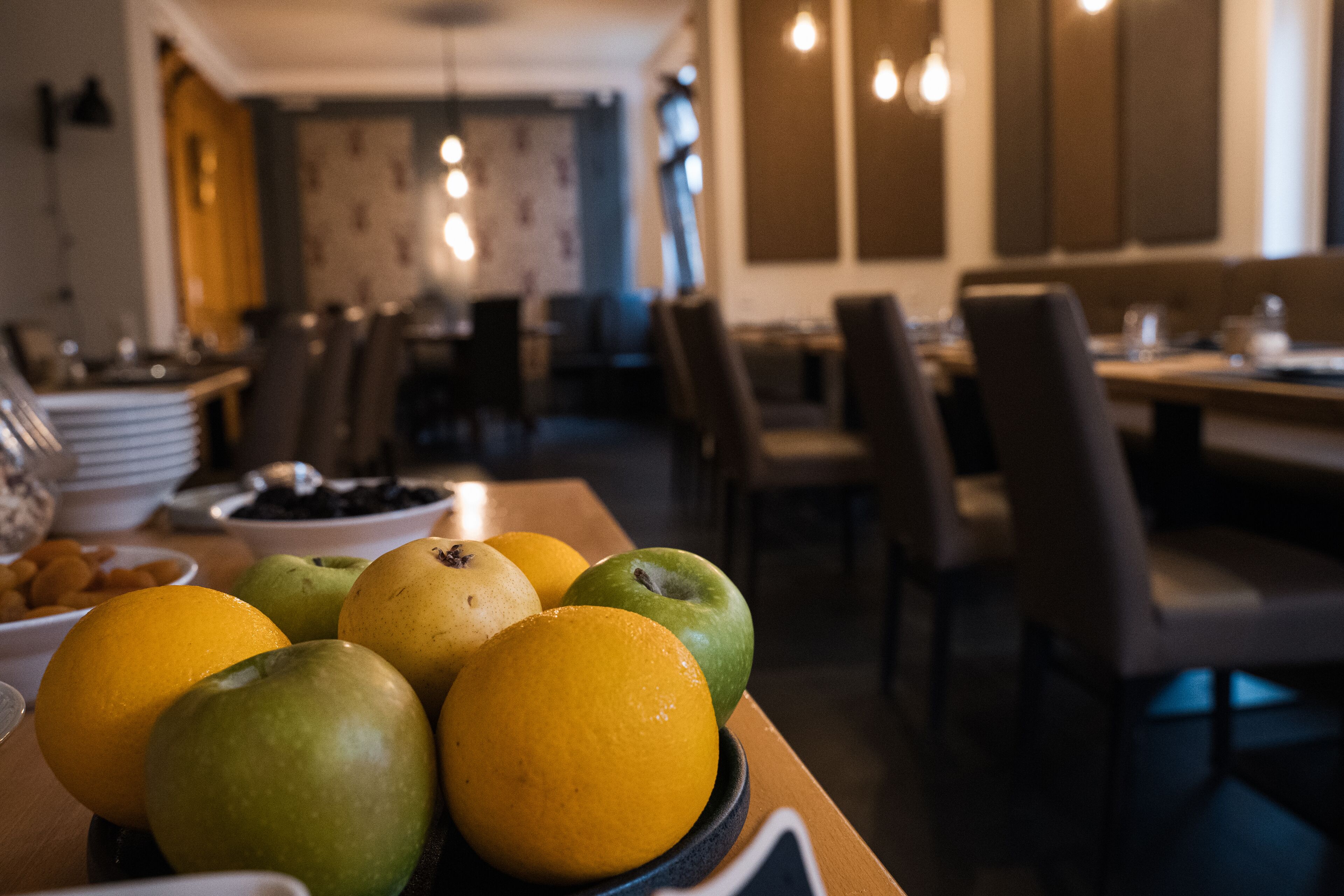 Daily continental breakfast (EUR 8.90 per person)