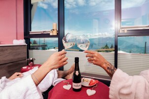 Sauna seca, banheira de hidromassagem, sauna a vapor