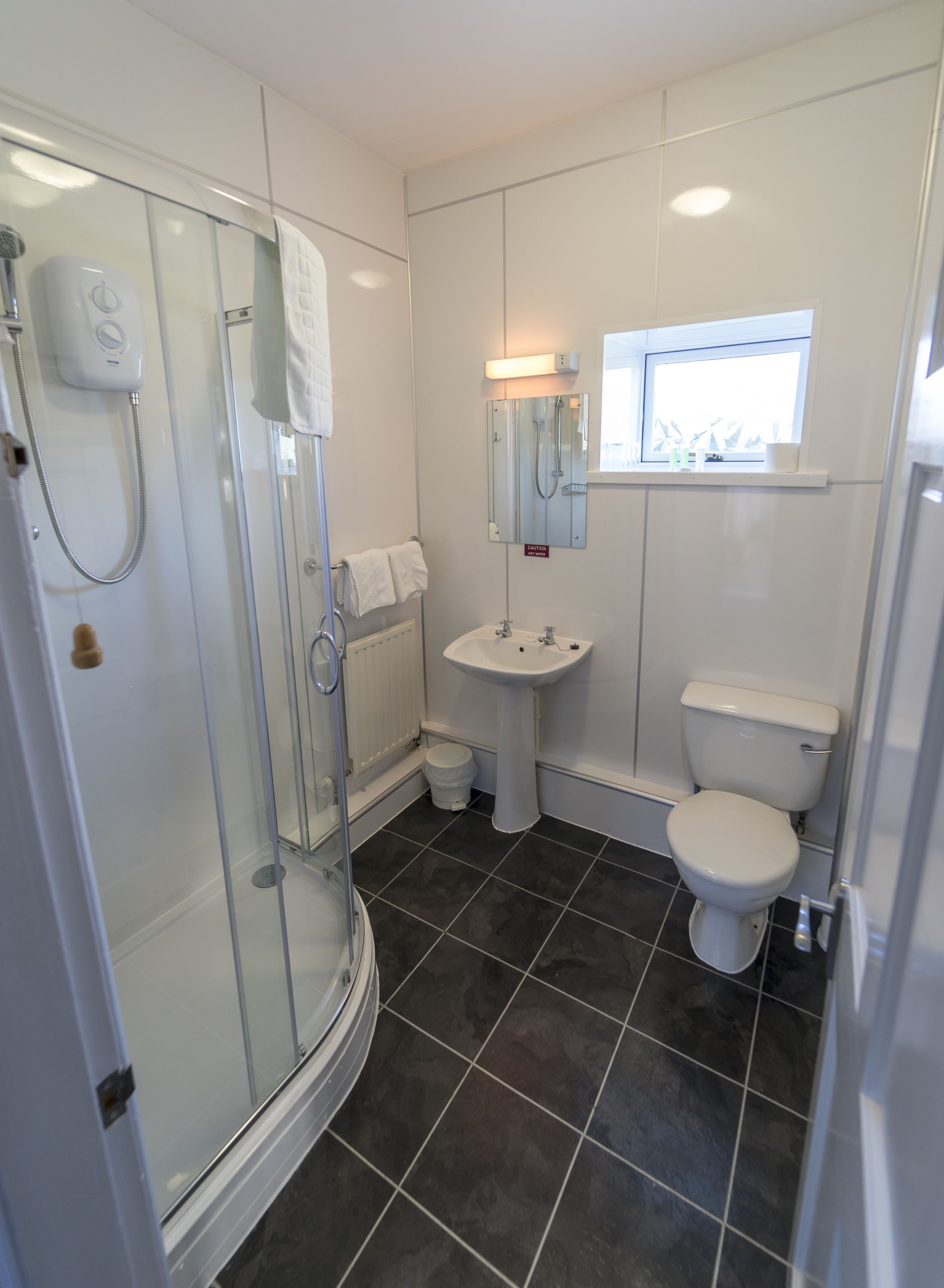 single room | bathroom | shower, free toiletries, hair dryer, towels