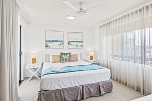 Large One Bedroom Apartment - Partial Views | 1 bedroom, iron/ironing board, WiFi (free), bed sheets - Belaire Place Motel Apartments (Caloundra)