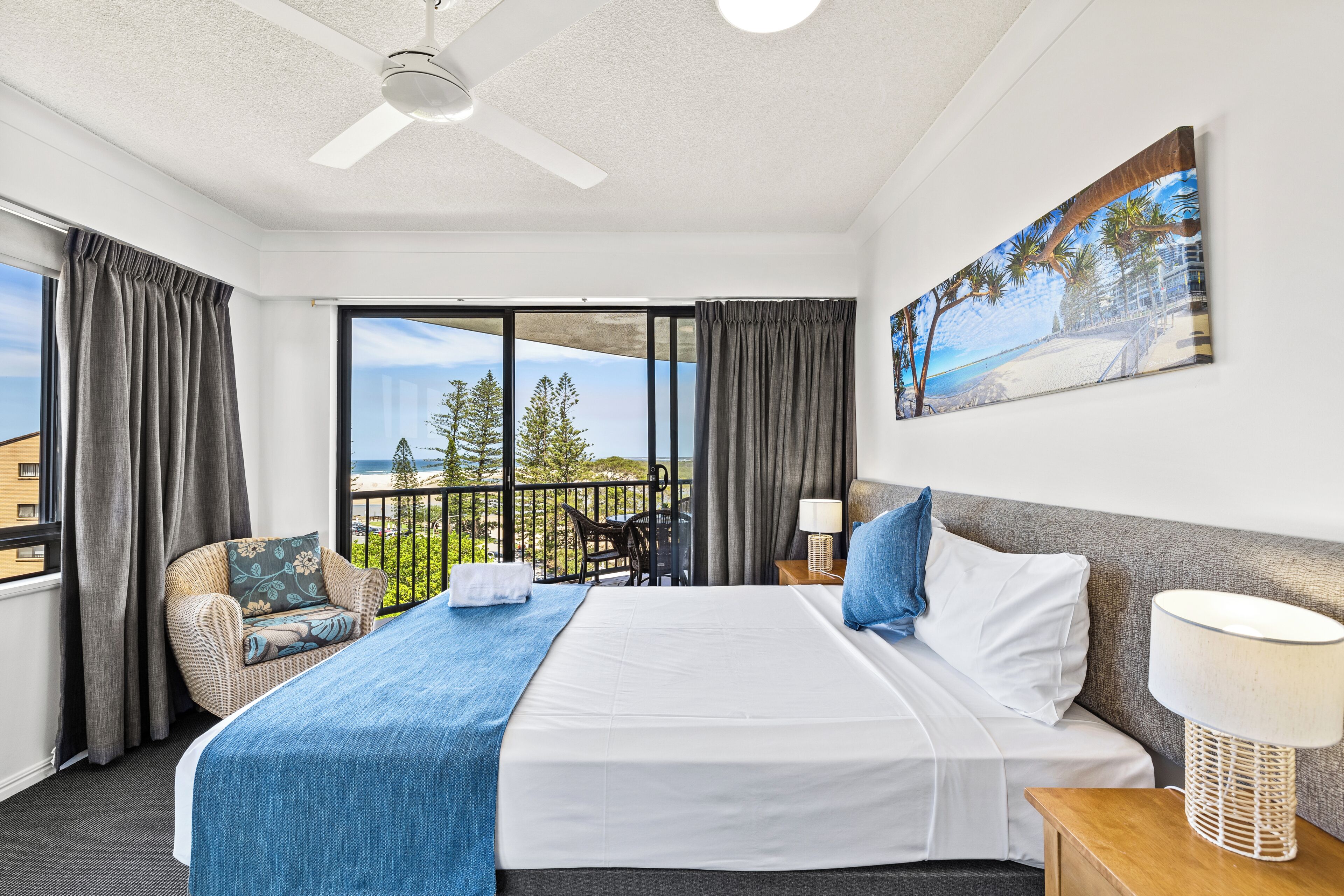 Large One Bedroom Oceanview Apartment | 1 bedroom, iron/ironing board, WiFi (free), bed sheets