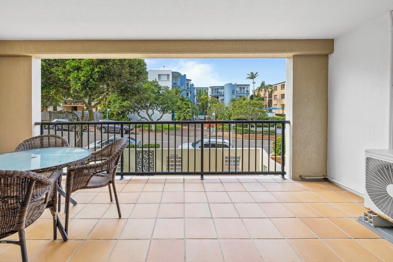 Large One Bedroom Apartment - Wheelchair Friendly | Terrazza/patio