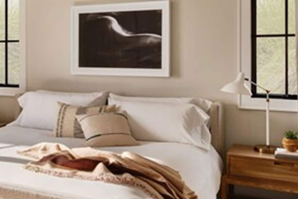 Premium bedding, in-room safe, iron/ironing board, free rollaway beds