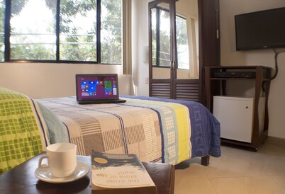 阿尔伯拉达酒店