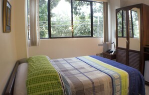 Habitació individual júnior | 3 dormitoris, llençols de cotó egipci i cobrellits