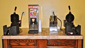 Free daily continental breakfast