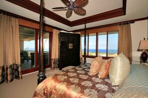 디럭스 콘도, 침실 3개 | 3 개의 침실, 고급 침구, 각각 다른 스타일의 인테리어, 각각 다르게 가구 비치