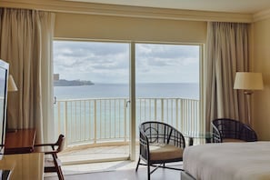 Ocean Front Deluxe | In-room safe, desk, iron/ironing board, free WiFi - Lotte Hotel Guam (Tamuning)