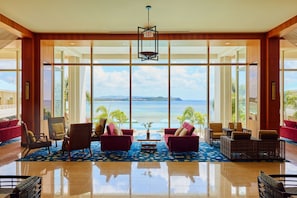 Executive lounge - Lotte Hotel Guam (Tamuning)