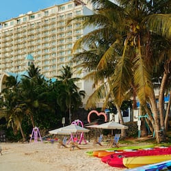 En la playa, camas de playa