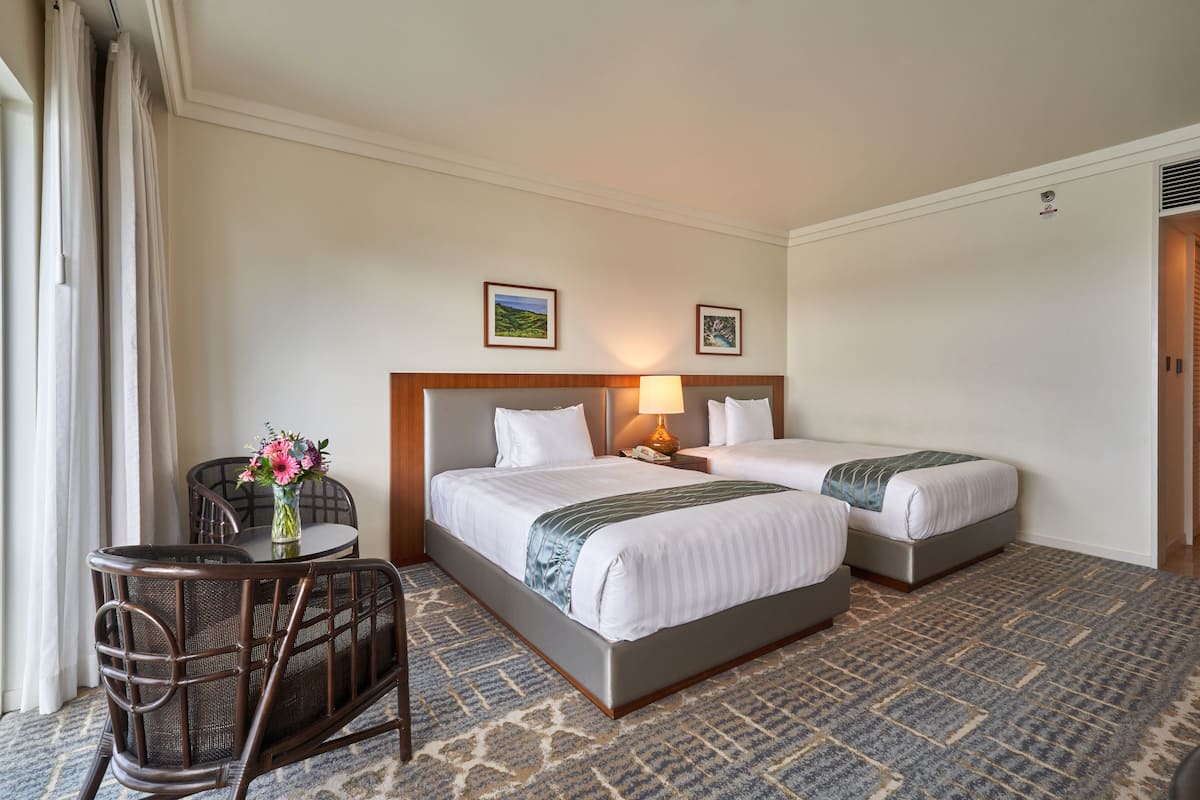 In-room safe, desk, iron/ironing board, free WiFi