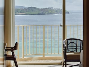 Zimmersafe, Schreibtisch, Bügeleisen/Bügelbrett, kostenloses WLAN