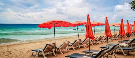 Playa en los alrededores