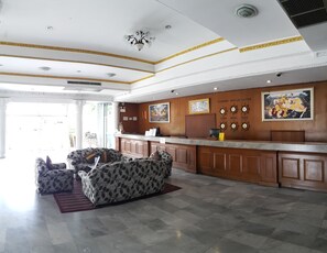 Interior - Windmill Resort Hotel (Pattaya)