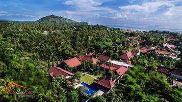 Beach/ocean view