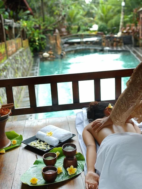 Body treatments, aromatherapy, hot stone massages, body scrubs