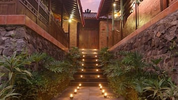 Deluxe Villa | Terrace/patio