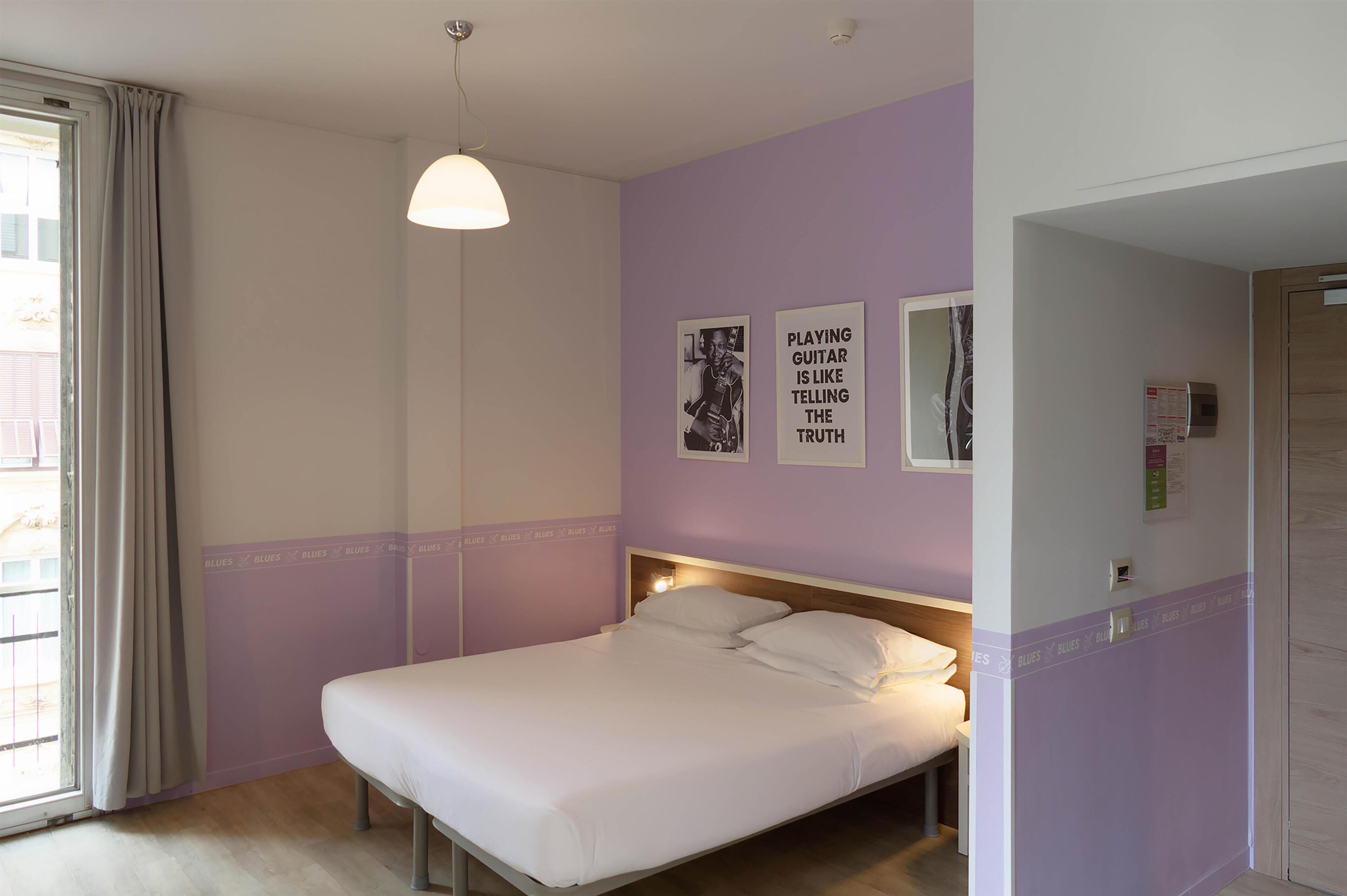 Standard Room, 1 Double Bed, Non Smoking (French Size Bed 140 Cm) | Down comforters, desk, laptop workspace, free WiFi