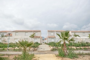 Front of property - Résidence A NUCIOLA (Cervione)