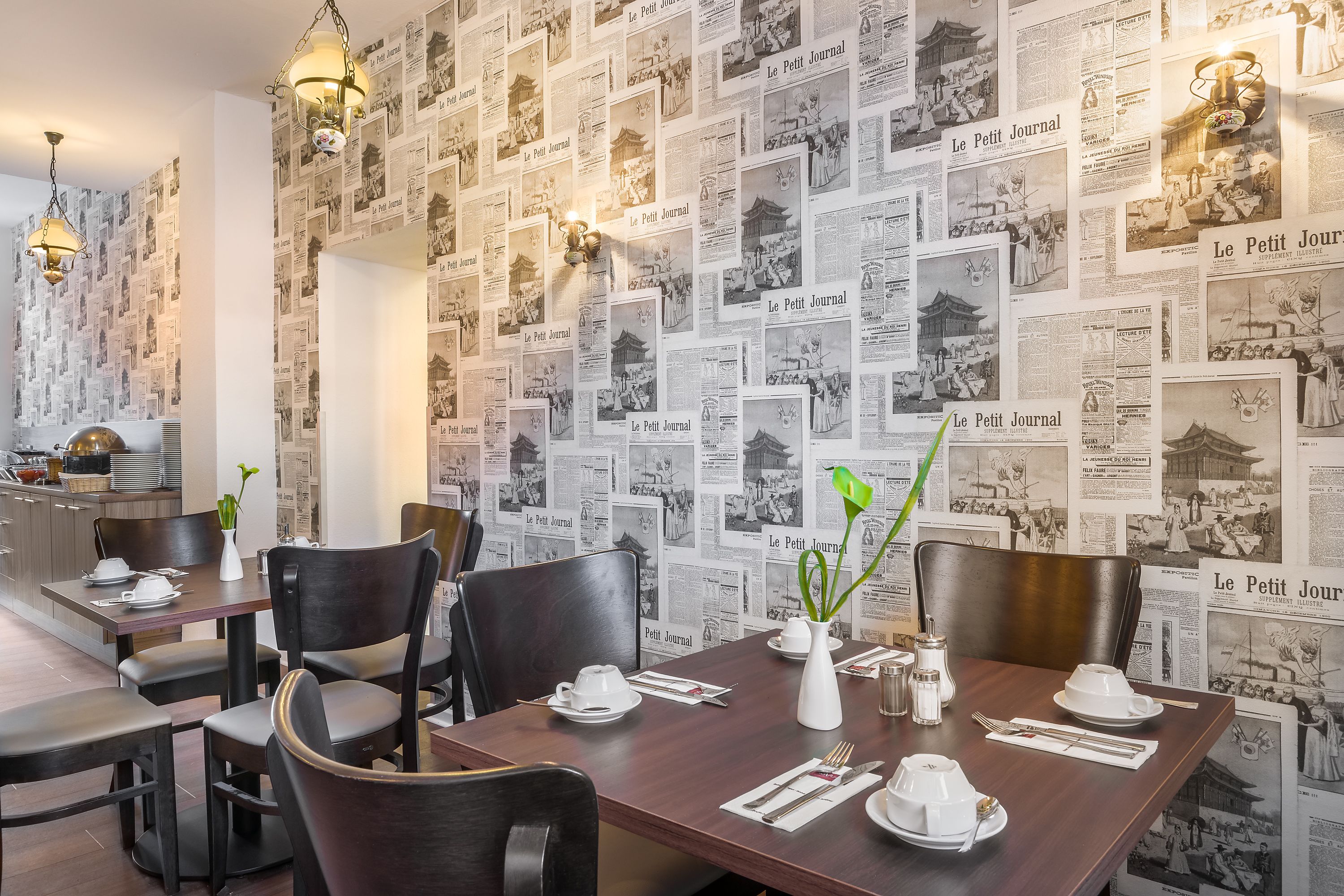 Photo - Signature Hotel Astoria