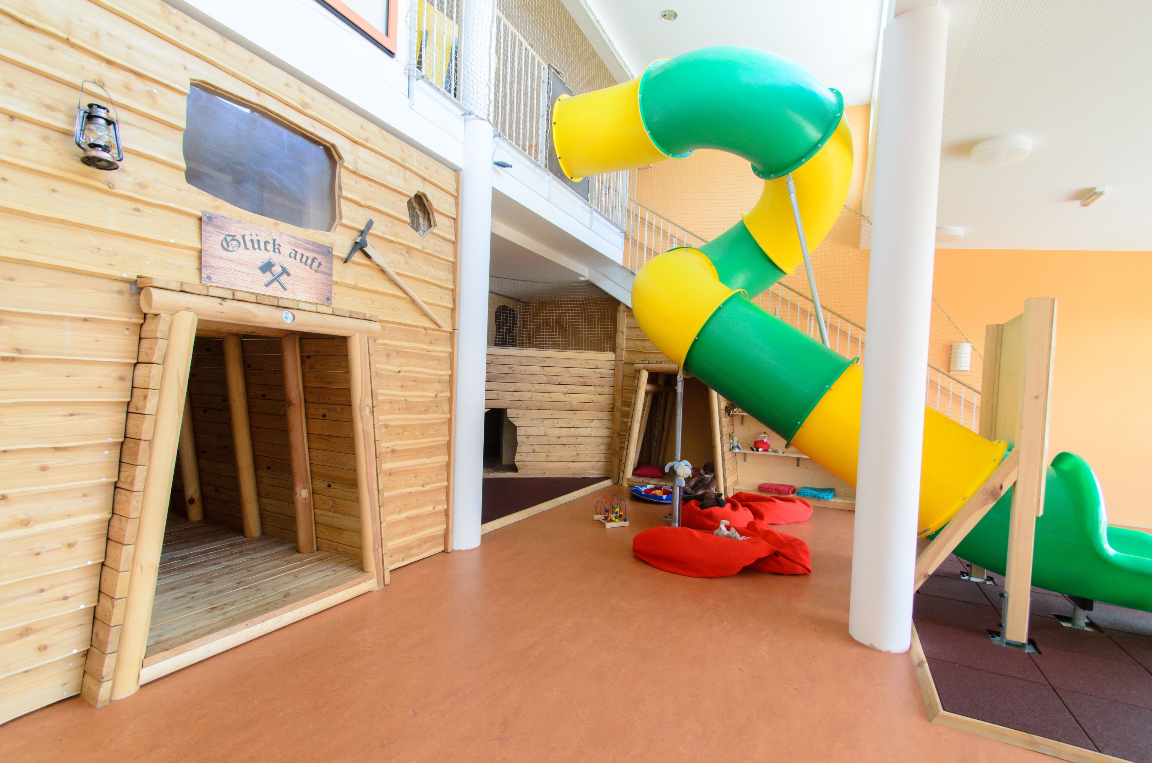children’s play area – indoor