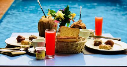 Home Suites Boutique Hotel Freetown