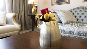 Suite – president | Oppholdsrom | Plasma-TV, peis og oppvarmet gulv