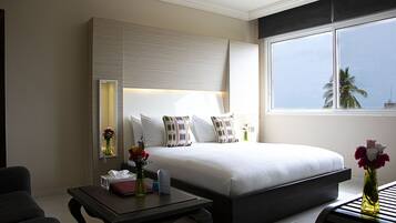 Habitación junior, 1 cama Queen size, vista a la ciudad | Vista desde la habitación