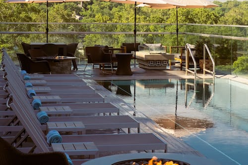 Seasonal outdoor pool, open 10:00 AM to 10:00 PM, cabanas (surcharge)