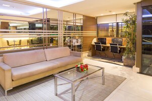 Zona de estar del vestíbulo