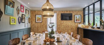 塞克林原創鬍子飯店