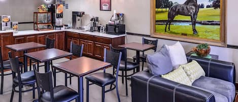 Free daily buffet breakfast