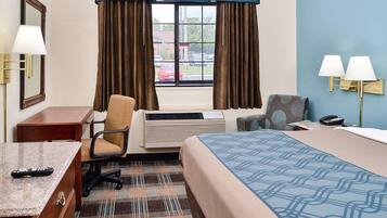 Desk, iron/ironing board, rollaway beds, free WiFi