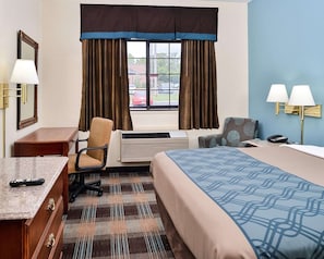 Desk, iron/ironing board, rollaway beds, free WiFi