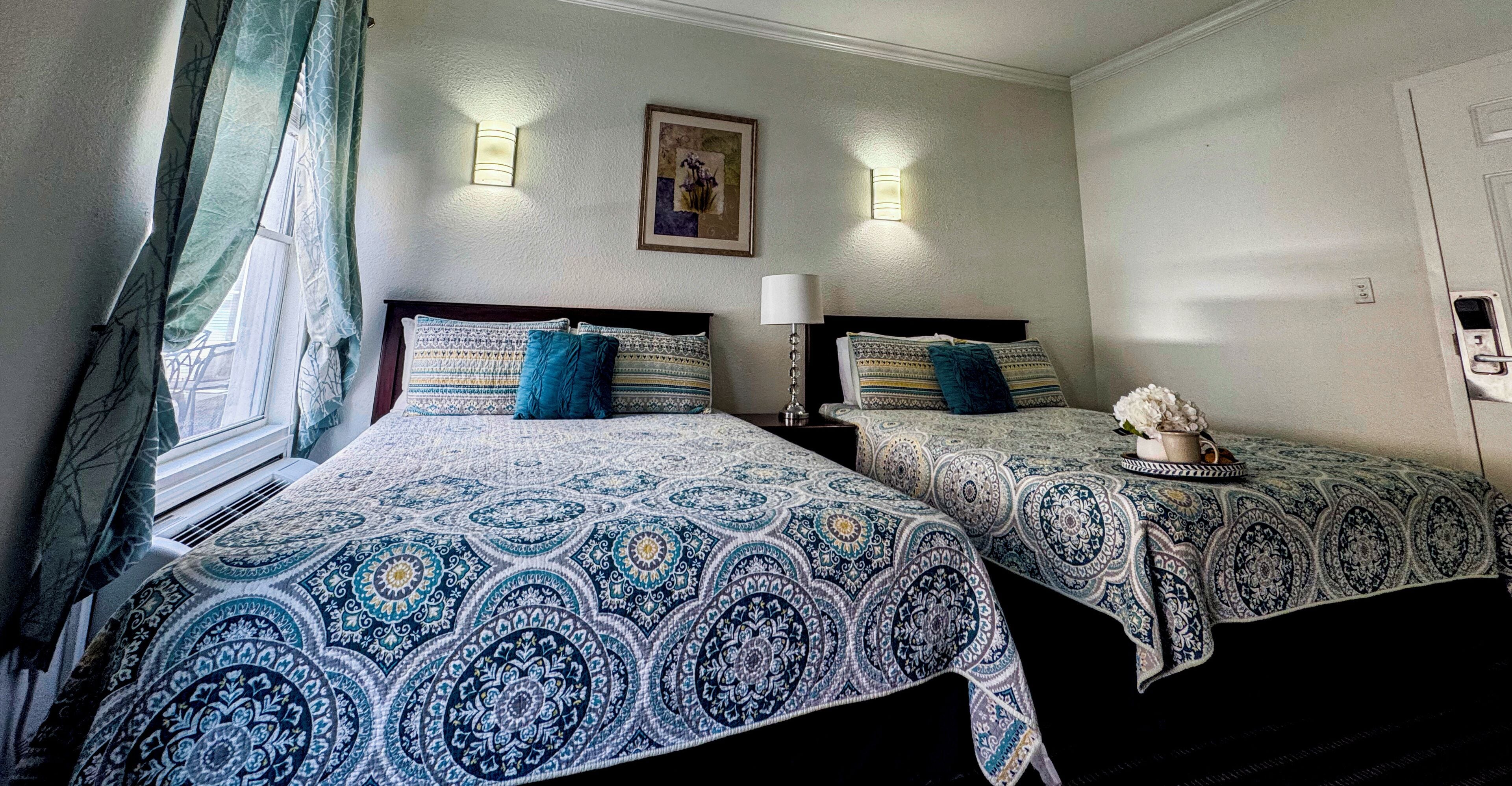 Standard Double Room, 2 Queen Beds, Non Smoking | 1 bedroom, premium bedding, in-room safe, desk