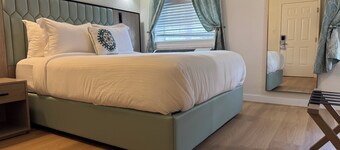 Athens Hotel Suites