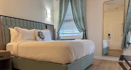 Athens Hotel Suites