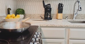 Mini-fridge, microwave, oven, stovetop