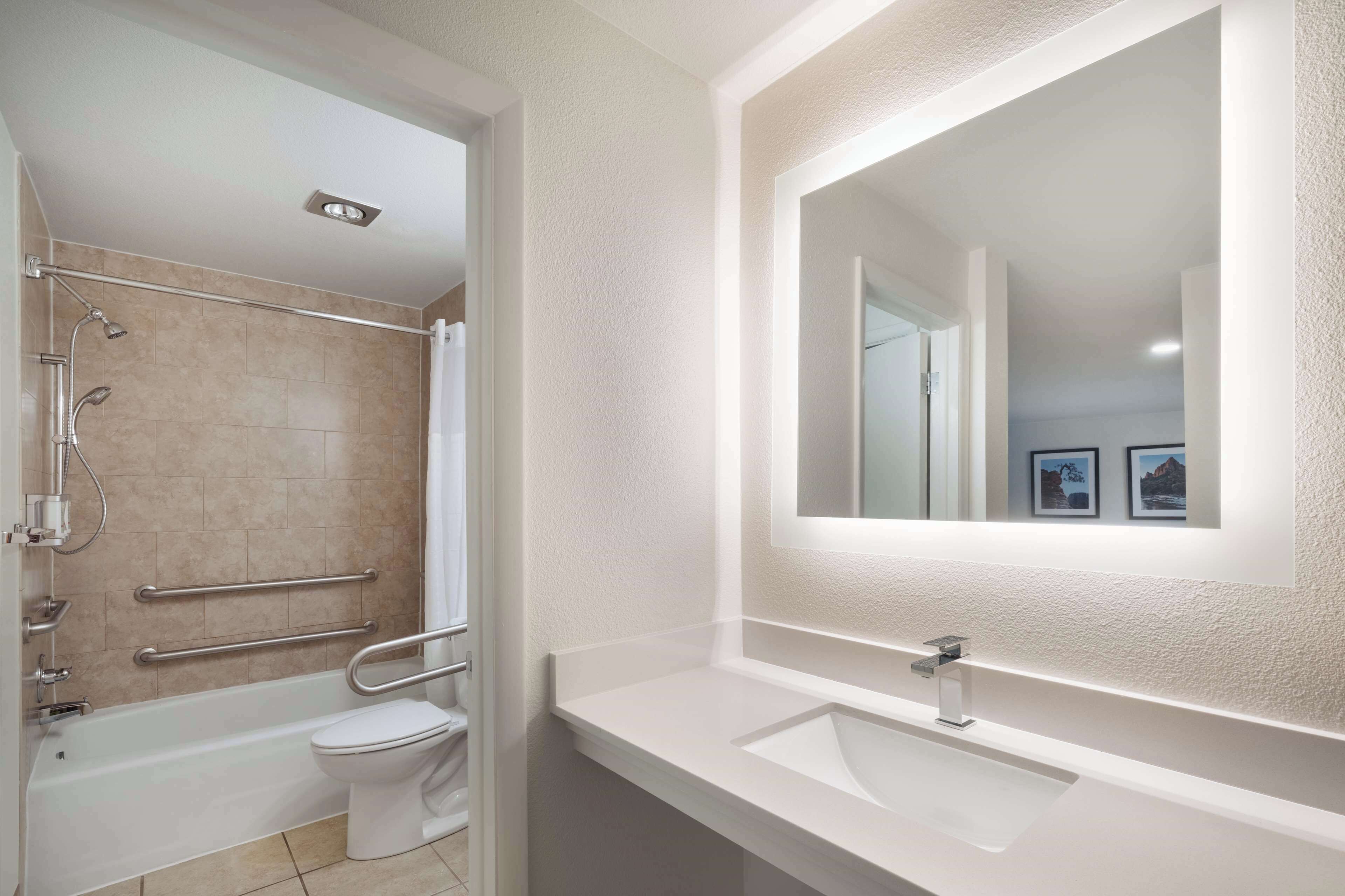 standard room, 2 queen beds, accessible, bathtub | bathroom | free toiletries, hair dryer, towels