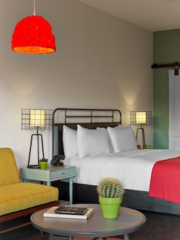 Egyptian cotton sheets, premium bedding, down comforters, pillowtop beds at Lone Star Court, by Valencia Hotel Collection