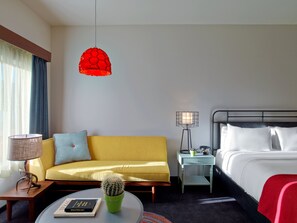 Egyptian cotton sheets, premium bedding, down comforters, pillowtop beds - Lone Star Court, by Valencia Hotel Collection (Austin)