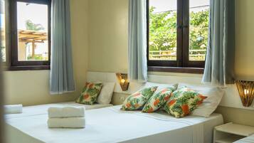 Apartamento Standard | Minibaari, tallelokero huoneessa, pimennysverhot, äänieristys