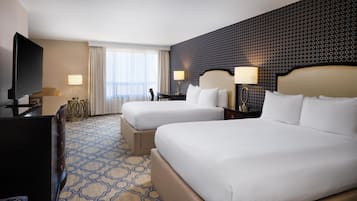 1 bedroom, premium bedding, in-room safe, desk
