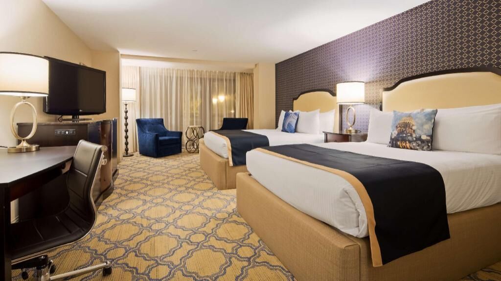 1 bedroom, premium bedding, in-room safe, desk