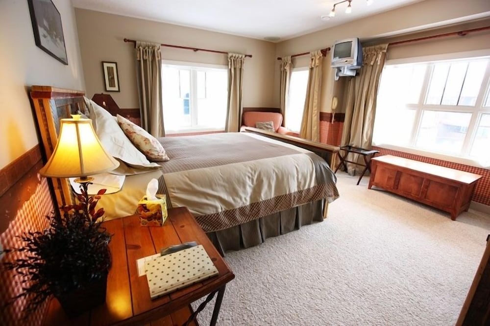 Buffaloberry B&B by null