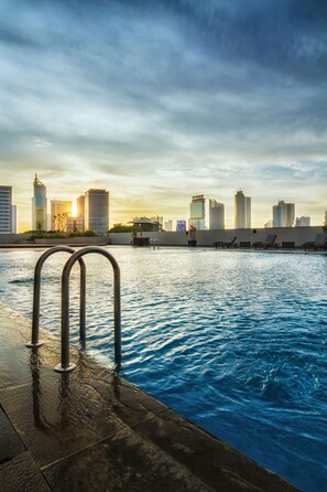 รูปภาพที่ไม่ได้จัดประเภท, 4 จาก 54, ปุ่ม