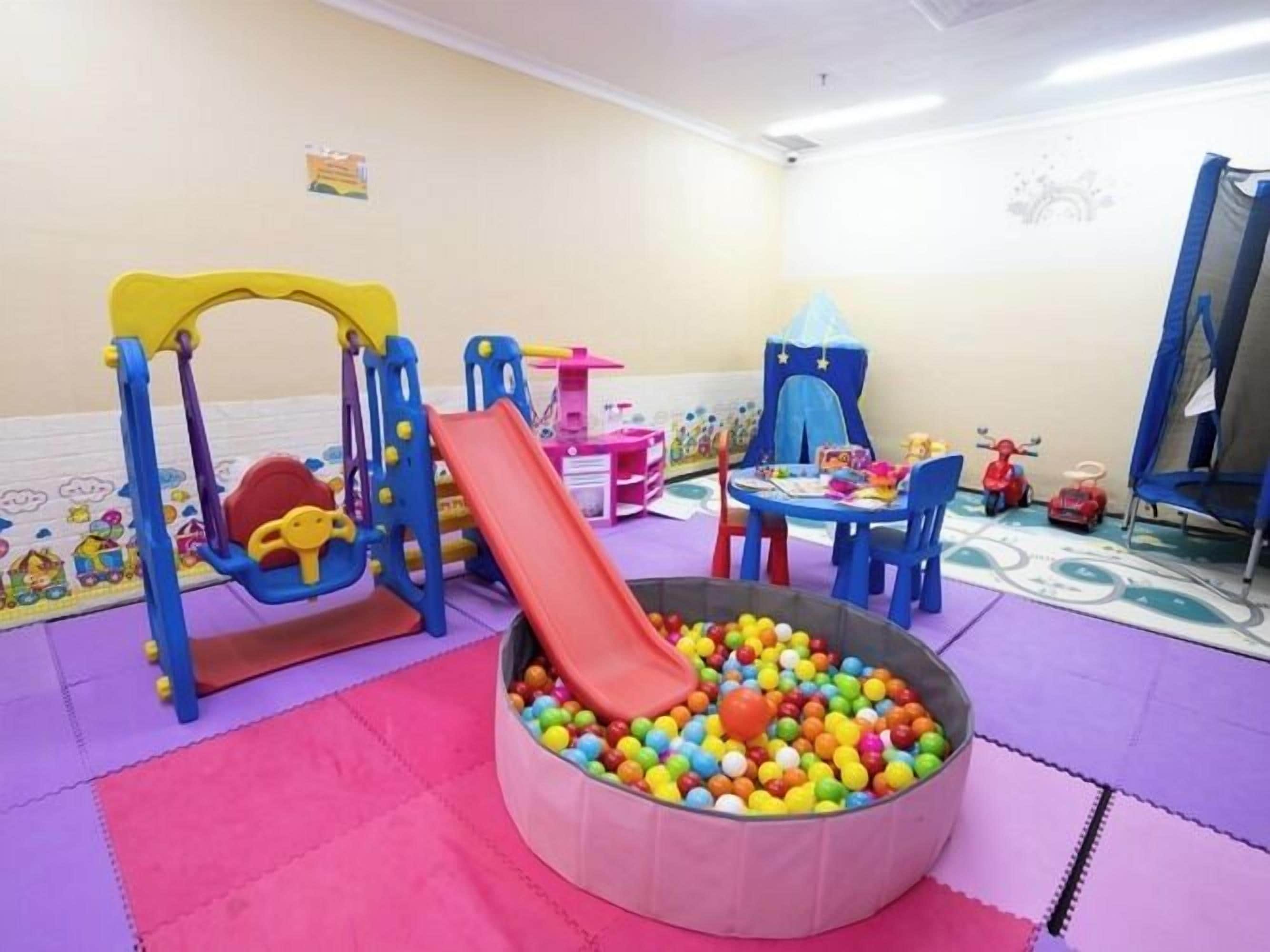 Foto - Royal Kuningan